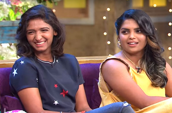 Veda krishnamurthy and Harmanpreet Kaur at Kapil Sharma show