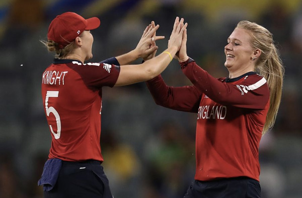 England celebrate Pakistan's early wickets. Pic Credits: ICC