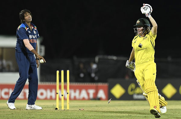 Beth Mooney guides Australia to a Historic ODI Win. PC: Getty Images