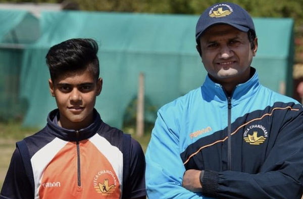 Kashvee Gautam with her Coach