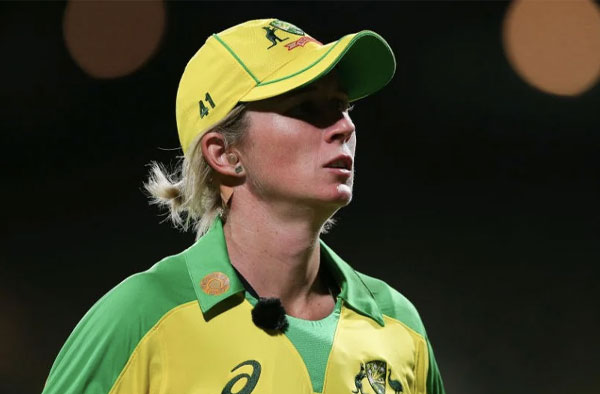 Beth Mooney is back to practice nets after undergoing surgery. PC: Getty Images