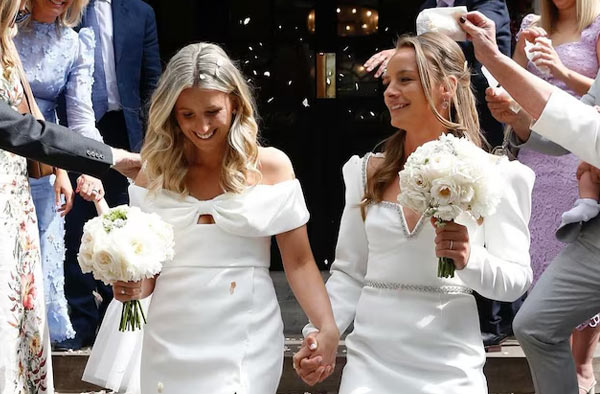 Danni Wyatt and Georgie Hodge