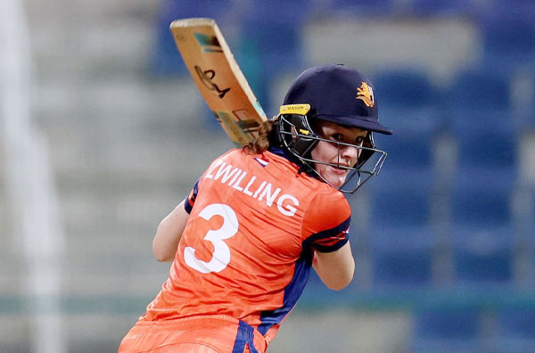 All-rounder Iris Zwilling gives Netherlands a comfortable victory against Nepal in the Tri-series opener
