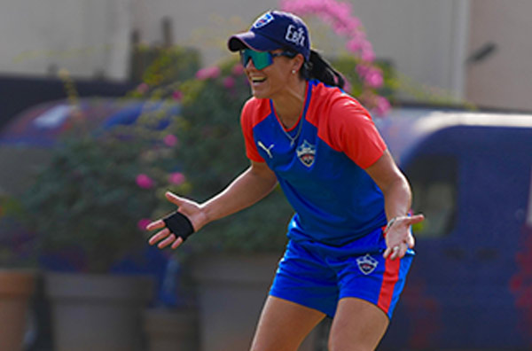 Marizanne Kapp in a fielding drill; PC: Delhi Capitals