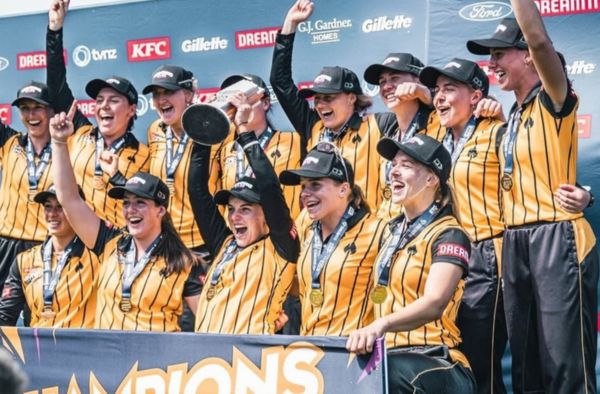 Wellington Blaze extend Women's Super Smash dominance with 9th title in 8th-straight final; PC: firebirds_blaze