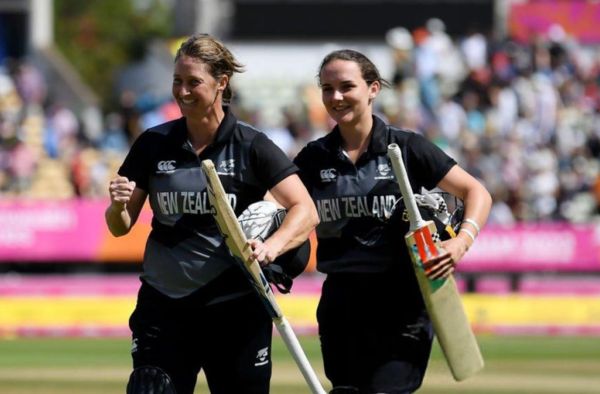 Devine, Kerr, return as New Zealand name full-strength squad for Australia T20Is